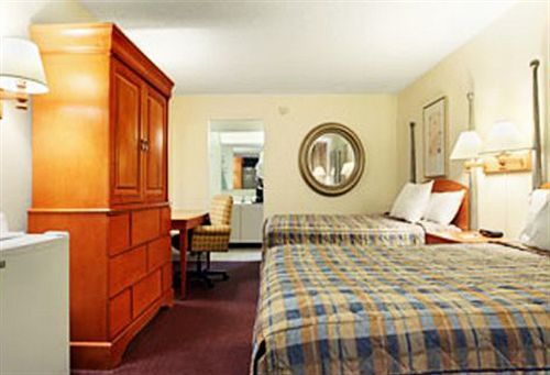 Express Inn & Suites Clearwater Pinellas Park Cameră foto